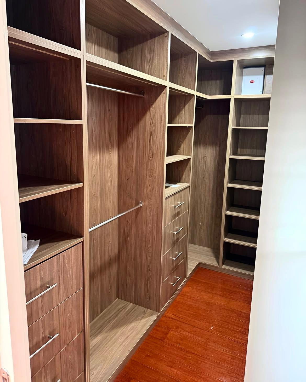 Built-in storage Mount Druitt